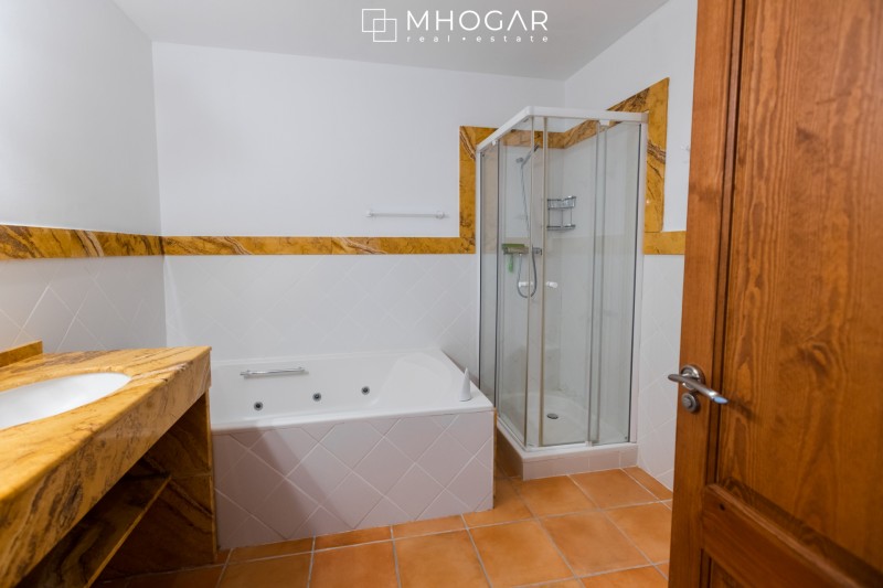 Rústica Elegancia - Casa de Campo a la venta en Benissa!